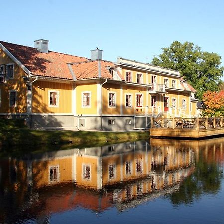 Dufweholms Herrgard Katrineholm Exterior photo