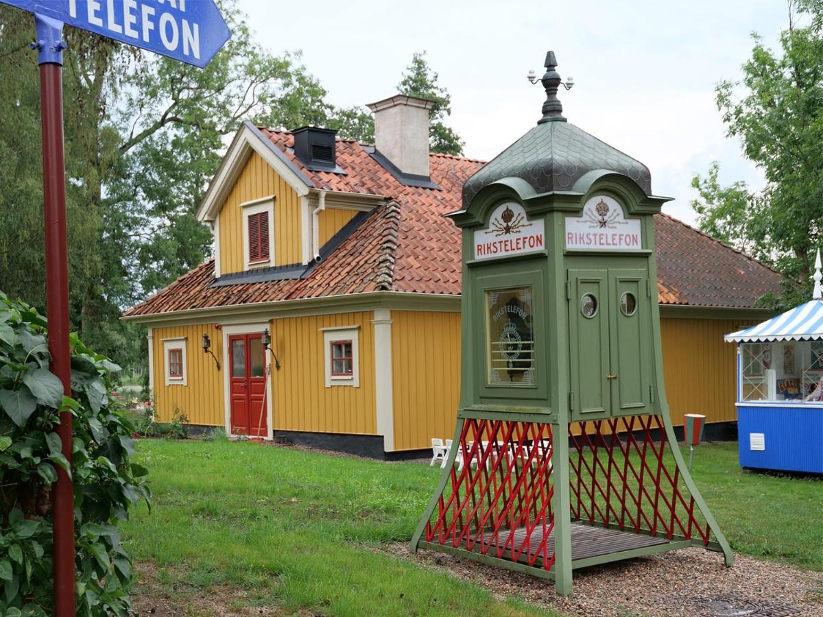 Dufweholms Herrgard Katrineholm Exterior photo